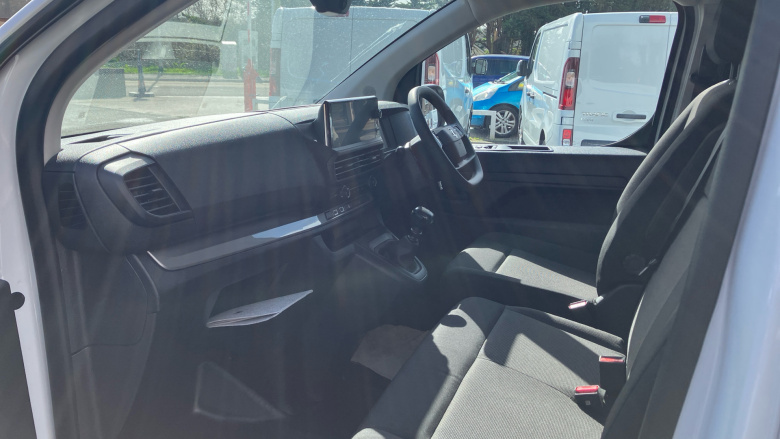 Vauxhall Vivaro L1 Diesel 1.5 Turbo D 120 Prime H1 Van